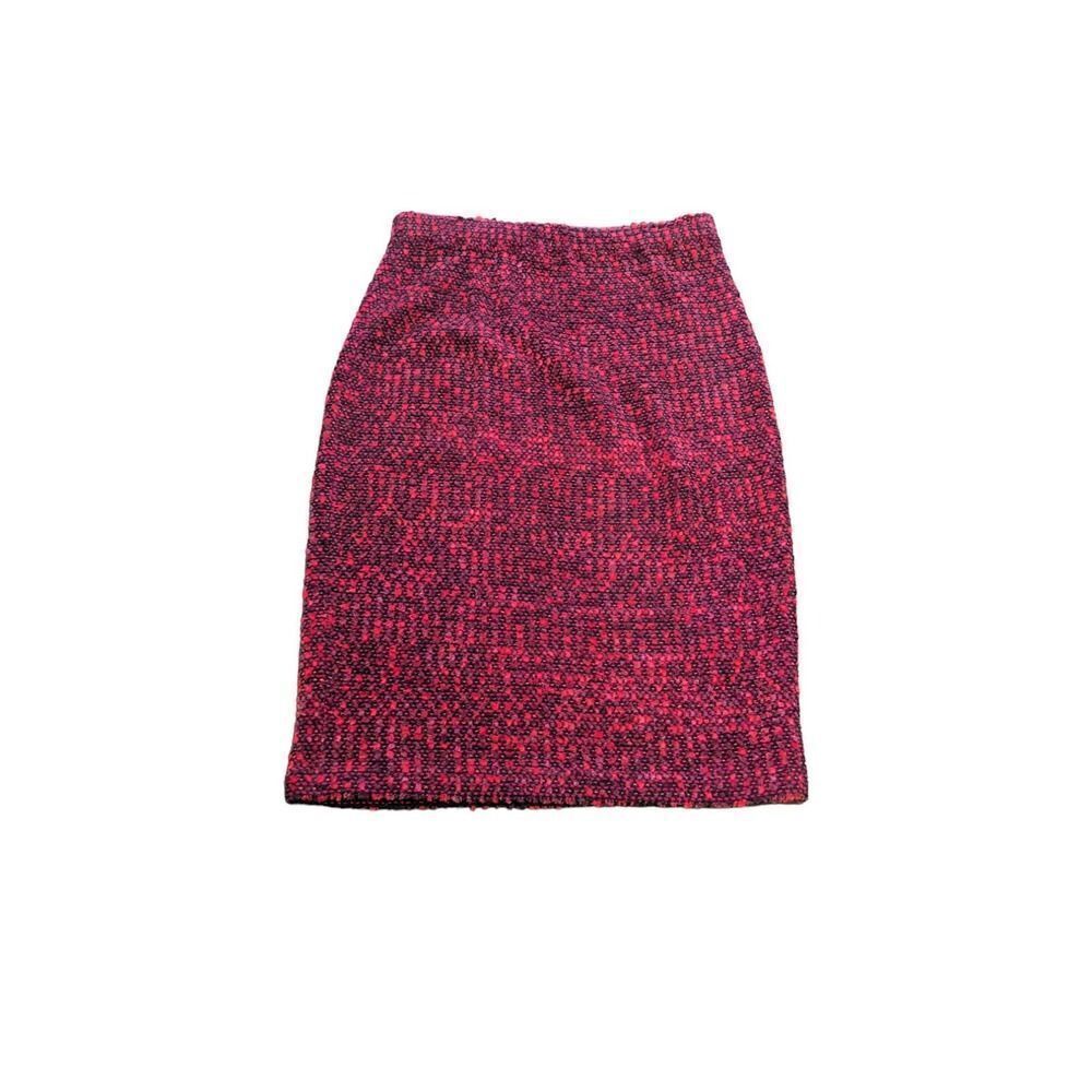 St John Collection Boucle Knit Skirt Marie Gray Sz 10 USA Made‎ Red Purple Black